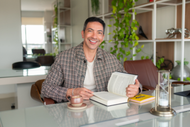 Paulo Henrique Silva Maia acredita que a aprendizagem colaborativa é chave para equipes mais eficientes.