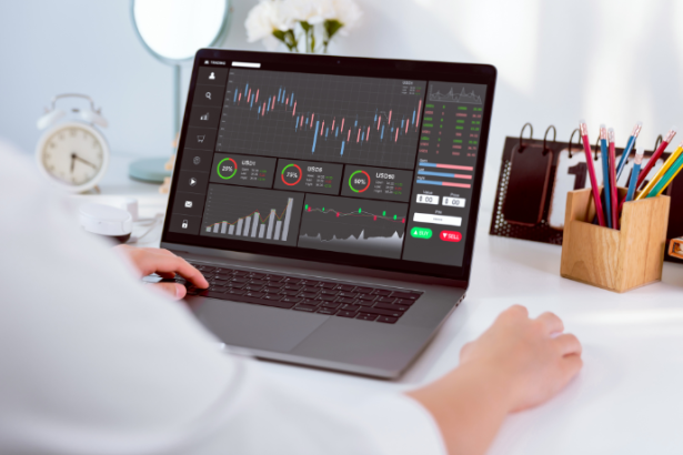 Rodrigo Balassiano destaca como a ICVM 175 impulsiona fundos setoriais com vantagens regulatórias e estratégicas.