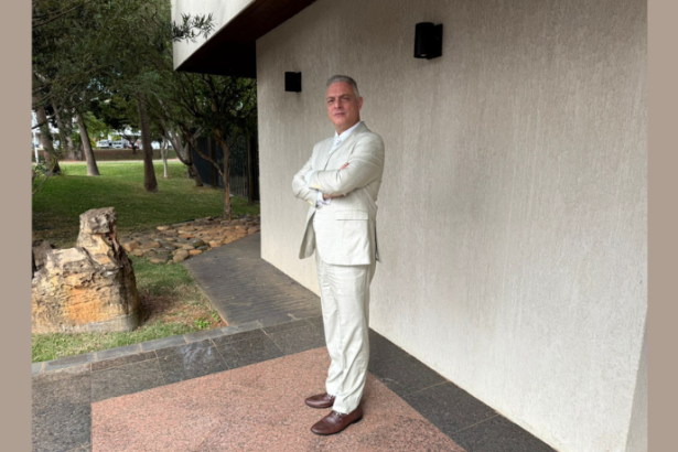 Leonardo Manzan avalia como a alíquota global mínima impacta multinacionais e a competitividade fiscal brasileira.