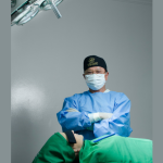 Milton Seigi Hayashi mostra como o minilifting oferece rejuvenescimento facial com recuperação rápida e resultados discretos.